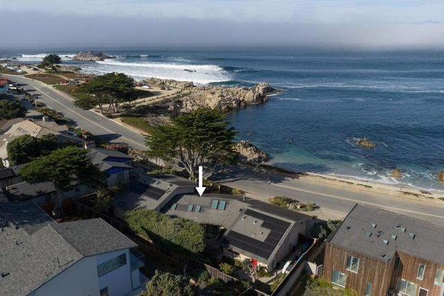 1209 Ocean View Boulevard, Pacific Grove, CA 93950