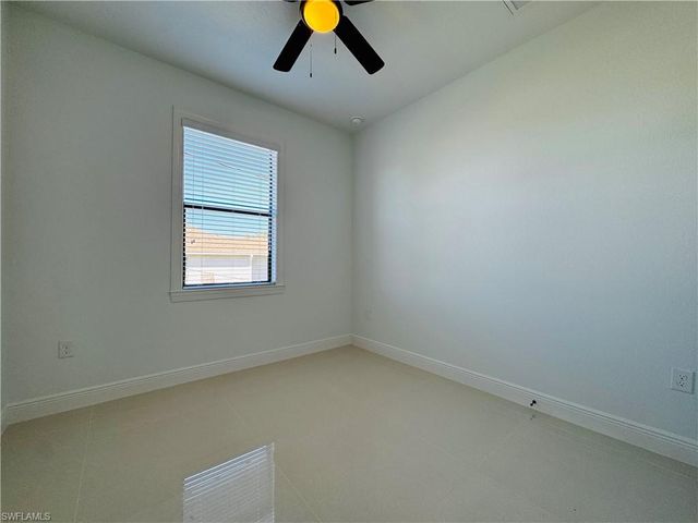 3950 20th ST W, Lehigh Acres, FL 33971