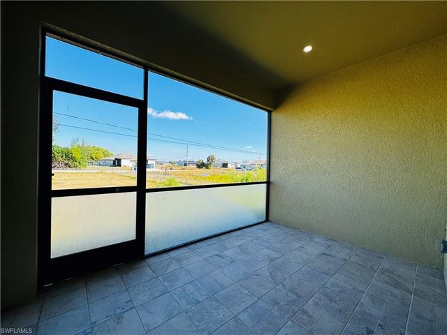 3950 20th ST W, Lehigh Acres, FL 33971