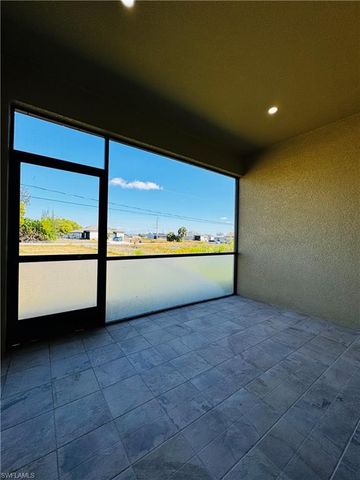 3950 20th ST W, Lehigh Acres, FL 33971