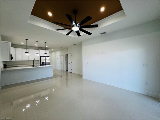 3950 20th ST W, Lehigh Acres, FL 33971