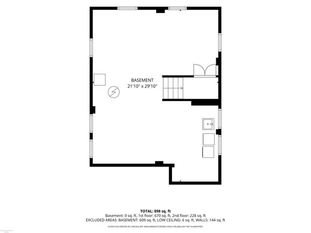 15006 Crescentwood Avenue, Eastpointe, MI 48021