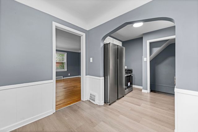15006 Crescentwood Avenue, Eastpointe, MI 48021