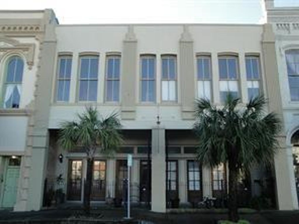 2423 Market Street 101, Galveston, TX 77550