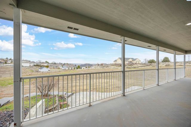 4340 Rosencrans Road, West Richland, WA 99353