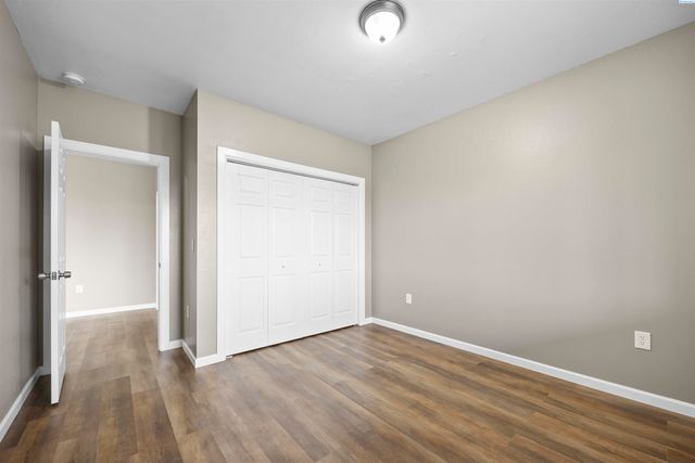 4340 Rosencrans Road, West Richland, WA 99353