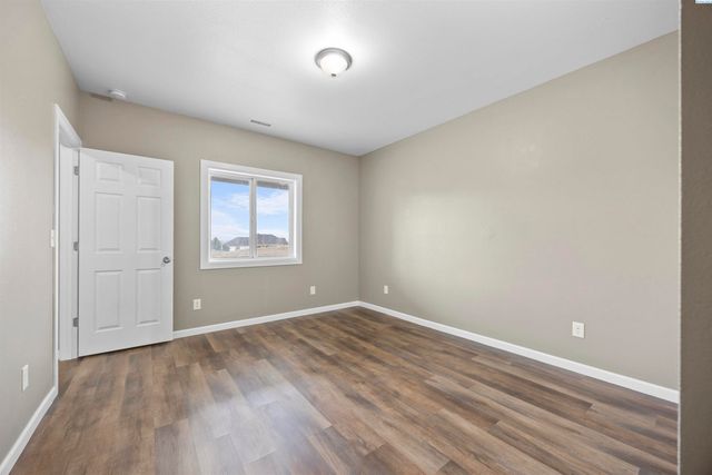 4340 Rosencrans Road, West Richland, WA 99353