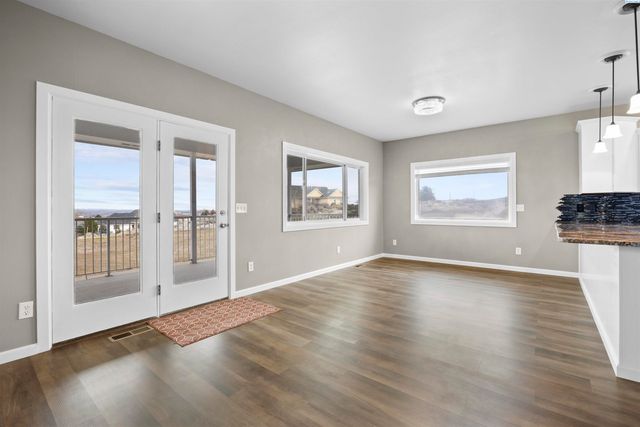 4340 Rosencrans Road, West Richland, WA 99353