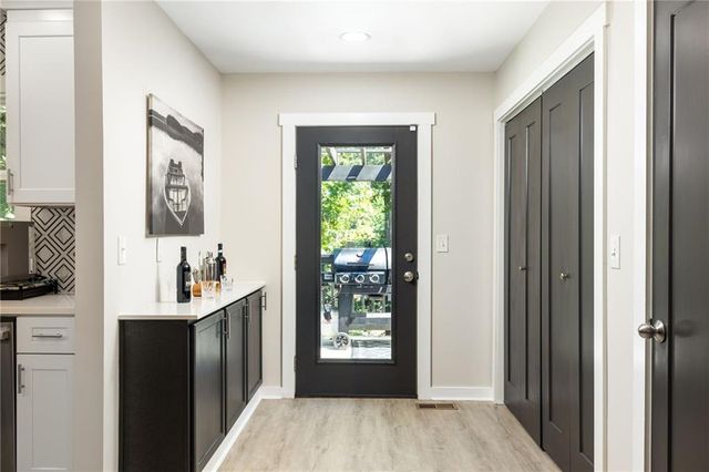 1675 Alvarado SW Terrace, Atlanta, GA 30310