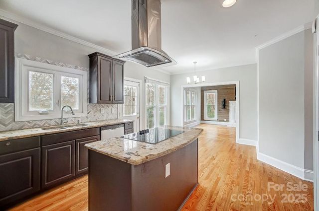 520 Beacon Knoll Lane, Fort Mill, SC 29708