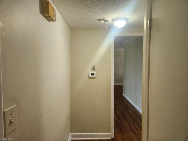 2922 Ramsgate Court, Winston-salem, NC 27106