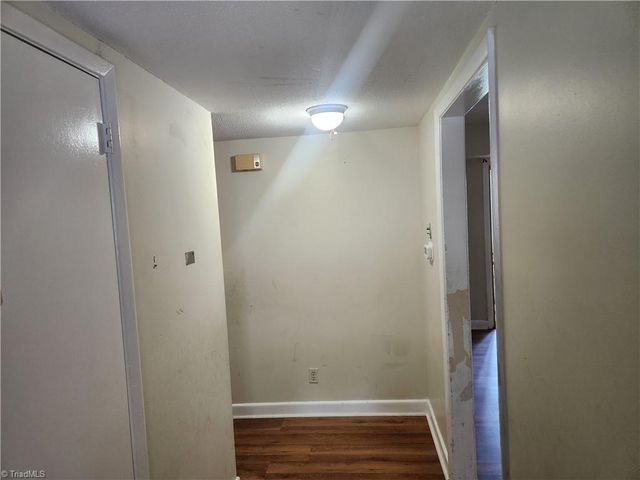 2922 Ramsgate Court, Winston-salem, NC 27106