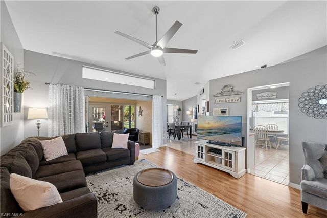 18048 Horseshoe Bay CIR, Fort Myers, FL 33967