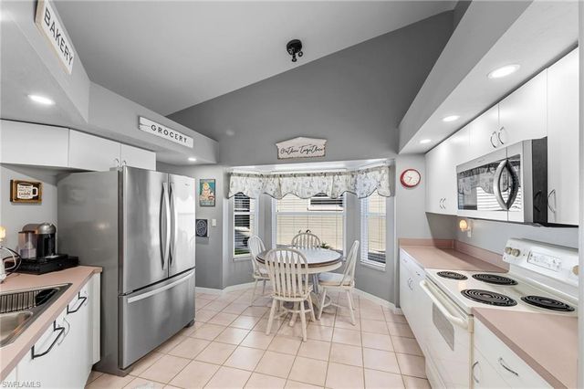 18048 Horseshoe Bay CIR, Fort Myers, FL 33967