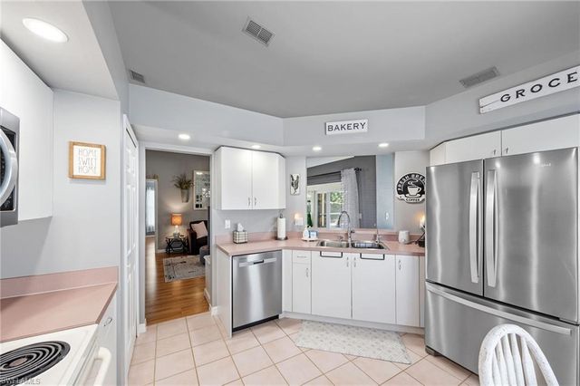 18048 Horseshoe Bay CIR, Fort Myers, FL 33967