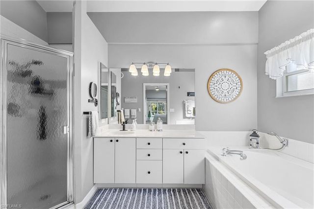 18048 Horseshoe Bay CIR, Fort Myers, FL 33967