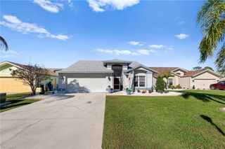 18048 Horseshoe Bay CIR, Fort Myers, FL 33967