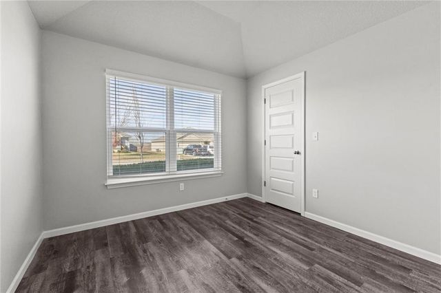 21837 Franklin Street, Spring Hill, KS 66083