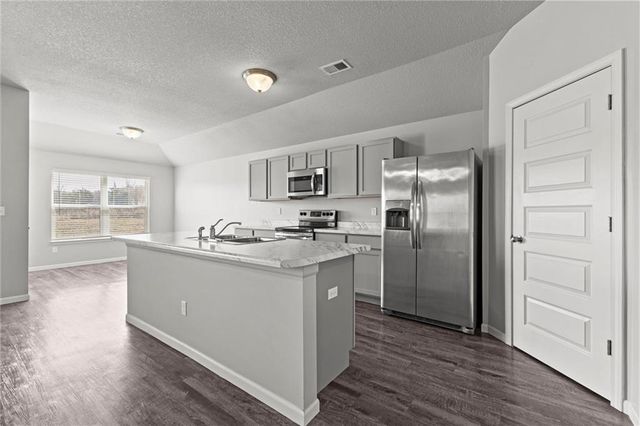 21837 Franklin Street, Spring Hill, KS 66083