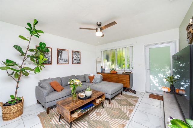 3100 Naomi St 3102, Miami, FL 33133