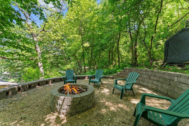 3321 Brookview Drive, Burnsville, MN 55337