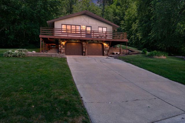 3321 Brookview Drive, Burnsville, MN 55337