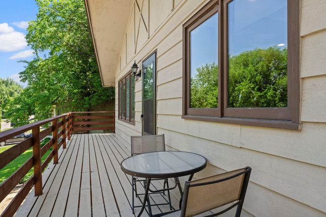 3321 Brookview Drive, Burnsville, MN 55337