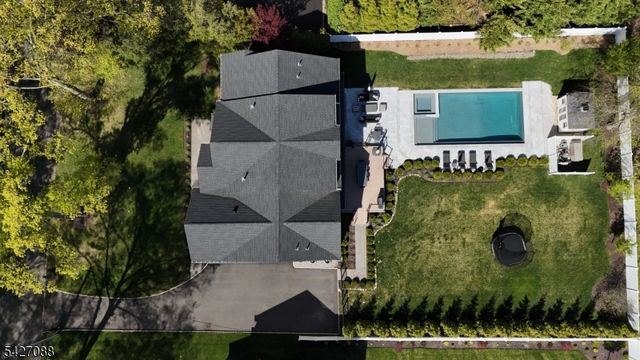 13 Robert Dr, Chatham Twp., NJ 07928