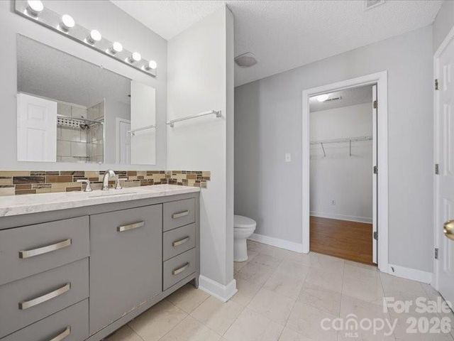 1968 8th Street Lane SE, Hickory, NC 28602