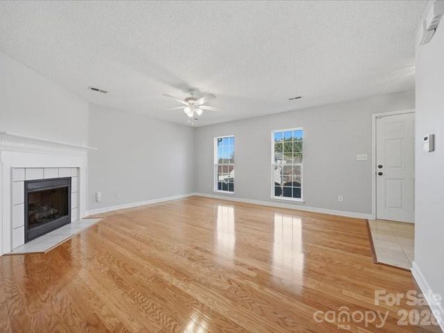 1968 8th Street Lane SE, Hickory, NC 28602