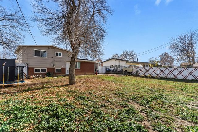 1211 N MALA, Layton, UT 84041