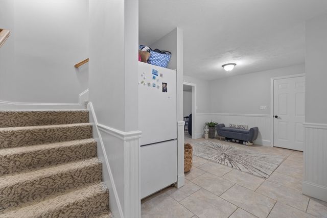 11 Jones Rd, Middleton, MA 01949