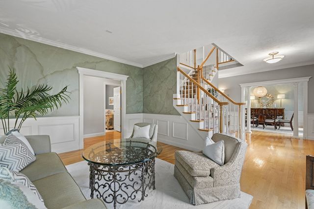 11 Jones Rd, Middleton, MA 01949