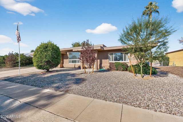 11034 W CRESTBROOK Drive, Sun City, AZ 85351