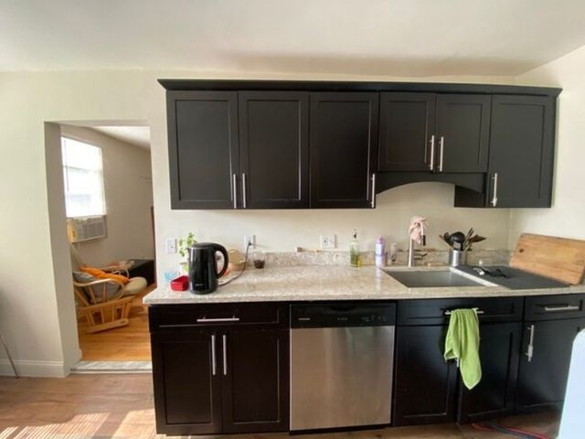 72 School St. 1, Cambridge, MA 02139