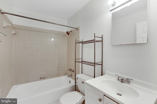 2904 11TH ST NW, Washington, DC 20001