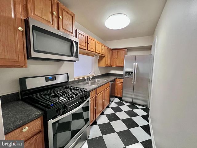 2904 11TH ST NW, Washington, DC 20001