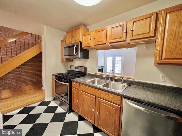 2904 11TH ST NW, Washington, DC 20001