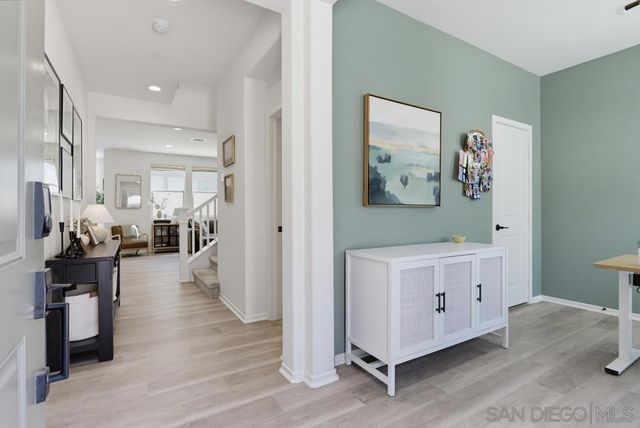 709 Merit Dr, San Marcos, CA 92078