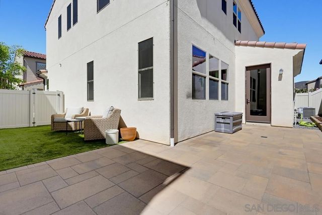 709 Merit Dr, San Marcos, CA 92078