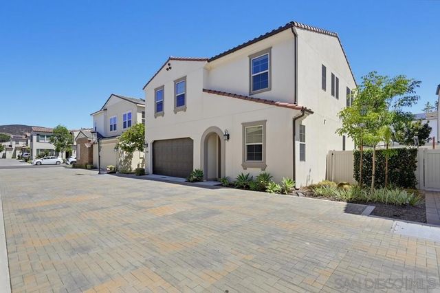 709 Merit Dr, San Marcos, CA 92078