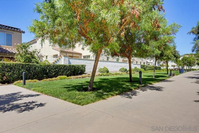 709 Merit Dr, San Marcos, CA 92078