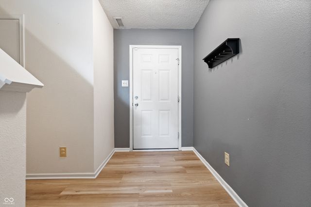 6206 Alonzo Drive, Indianapolis, IN 46217