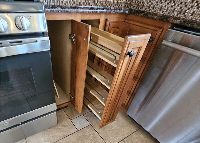 625 Preferred Drive, South Franklin, PA 15301