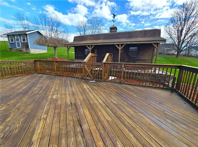 625 Preferred Drive, South Franklin, PA 15301