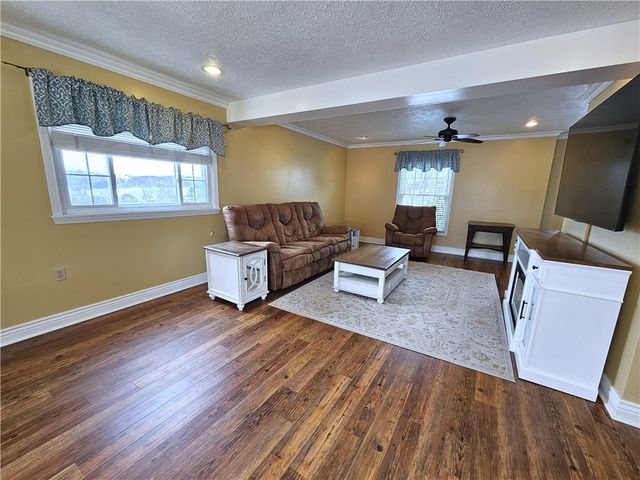 625 Preferred Drive, South Franklin, PA 15301