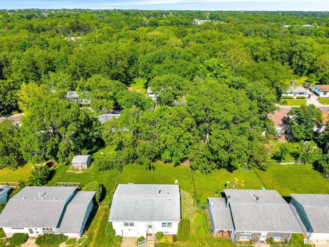6425 N DEVONSHIRE Drive, Peoria, IL 61615