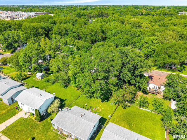 6425 N DEVONSHIRE Drive, Peoria, IL 61615