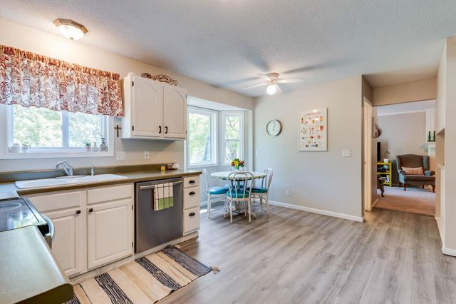 4034 N Rushwood Cir, Wichita, KS 67226