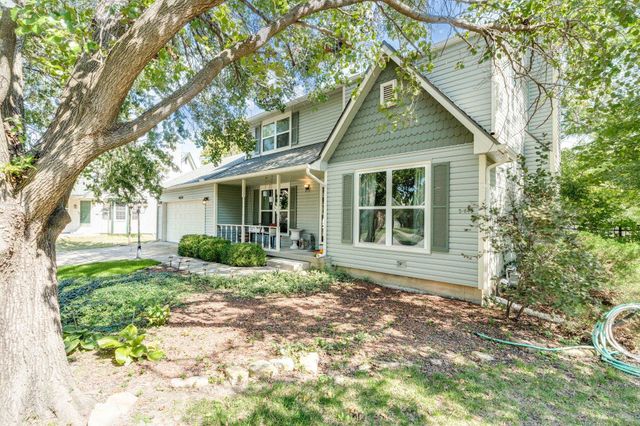 4034 N Rushwood Cir, Wichita, KS 67226